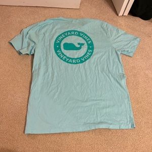 vineyard vine shirt